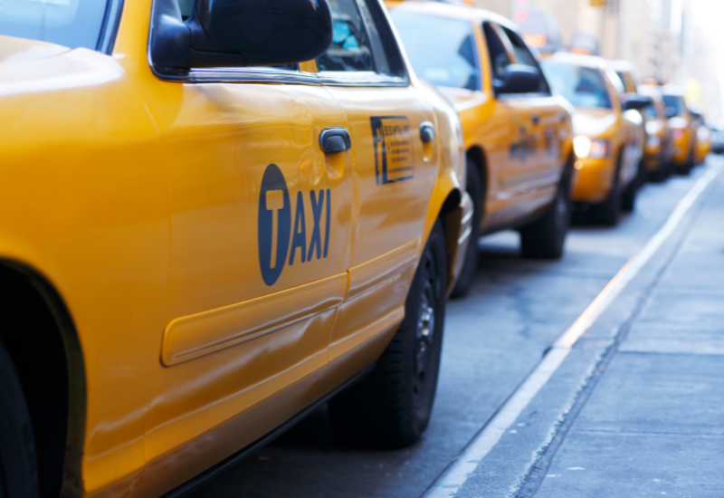 10 Taxi Safety for Travelers - CoverTrip - CoverTrip