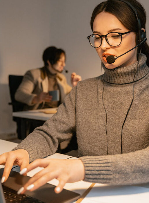 AI vs Travel Agent: Which is Best for Trip Planning?